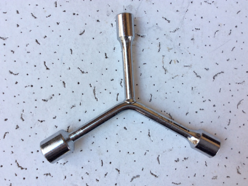 Ключ трехлучевой 10-12-14